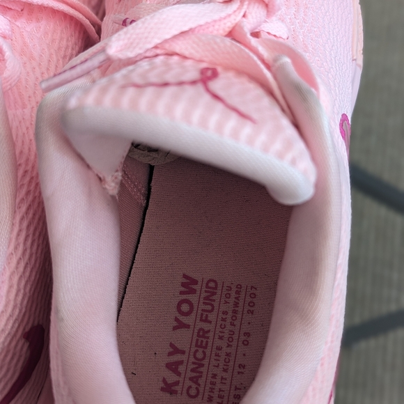 Nike Zoom Live 2 Kay Yow Pink Breast Cancer Awareness AJ7721-605 Sz 13 Rare USA - Picture 12 of 14